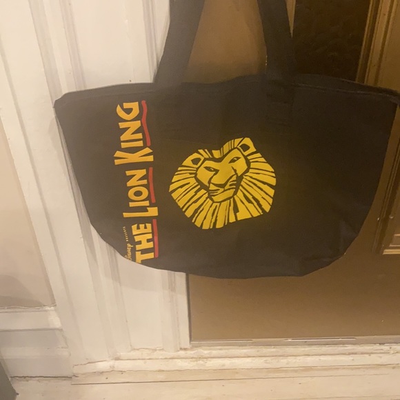 The lion king black gold and red canvas zipper closure tote bag 19/15in - Picture 5 of 7